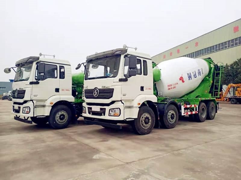 滁州陕汽德龙轻量化12方水泥罐车的整车自重是多少